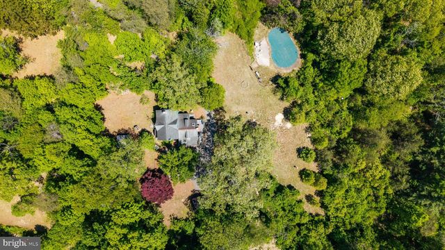 157 WOODSWAY, Pasadena, MD 21122