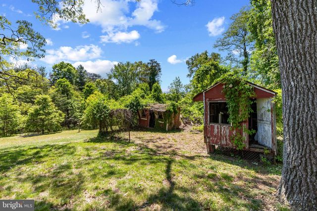 157 WOODSWAY, Pasadena, MD 21122
