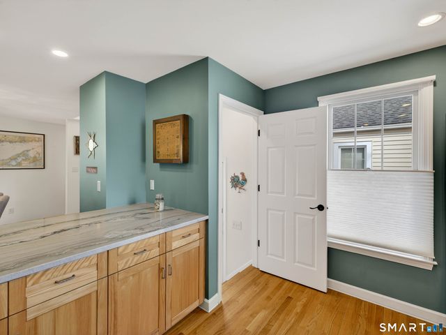 42 Nehantic Drive, East Lyme, CT 06357