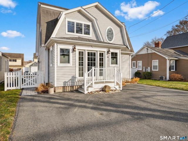 42 Nehantic Drive, East Lyme, CT 06357