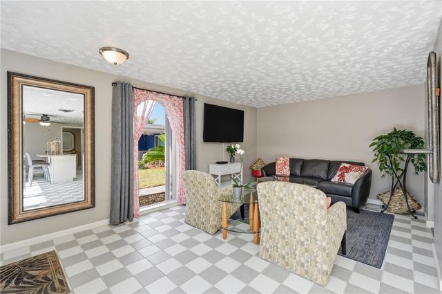 12821 4TH ISLE, Hudson, FL 34667