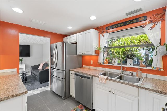 12821 4TH ISLE, Hudson, FL 34667