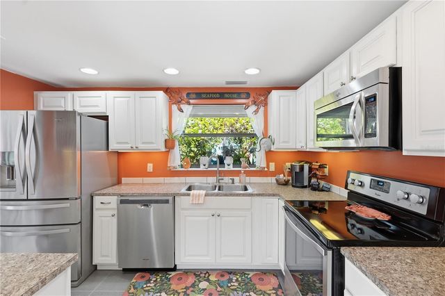 12821 4TH ISLE, Hudson, FL 34667