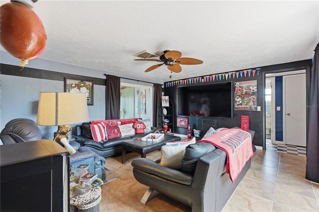 12821 4TH ISLE, Hudson, FL 34667