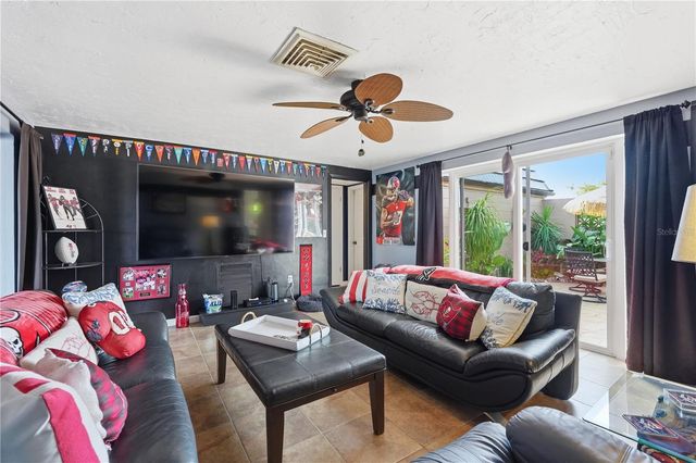 12821 4TH ISLE, Hudson, FL 34667
