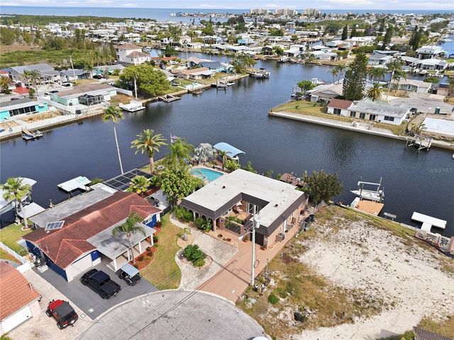 12821 4TH ISLE, Hudson, FL 34667