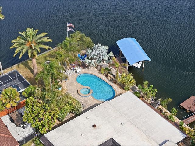 12821 4TH ISLE, Hudson, FL 34667