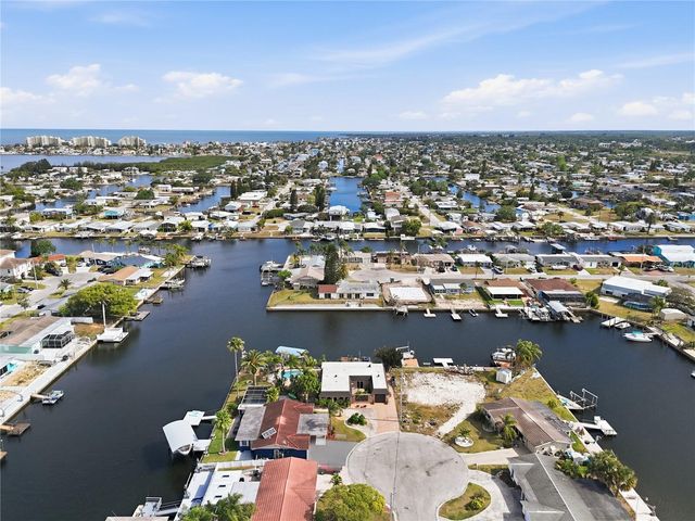 12821 4TH ISLE, Hudson, FL 34667