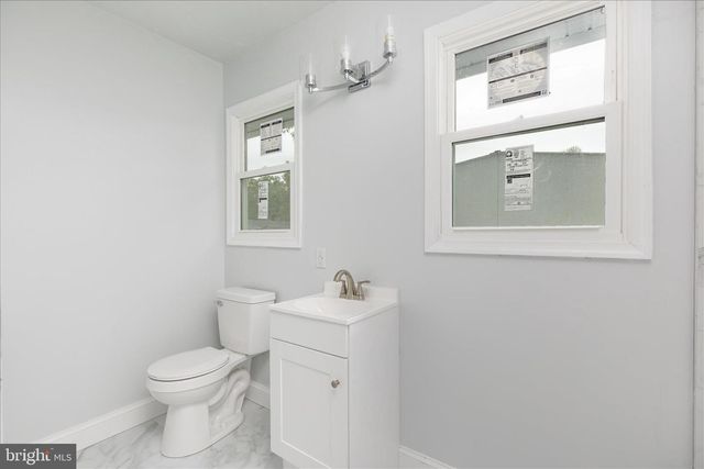 64 SHICKLE LN, Inwood, WV 25428