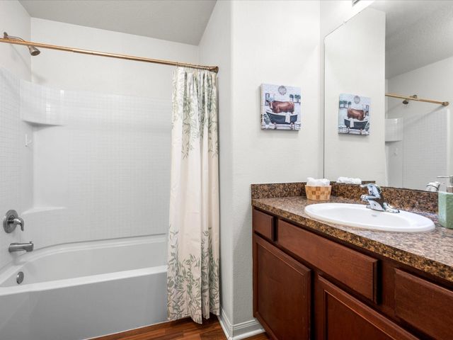 305 Pine Mist Lane, Conroe, TX 77304