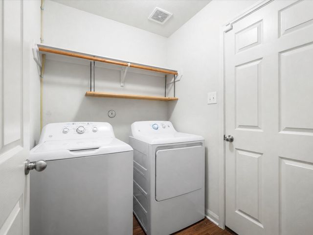 305 Pine Mist Lane, Conroe, TX 77304