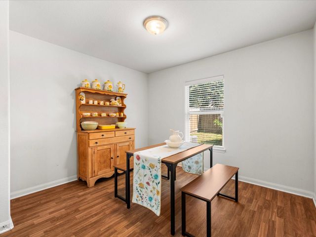 305 Pine Mist Lane, Conroe, TX 77304