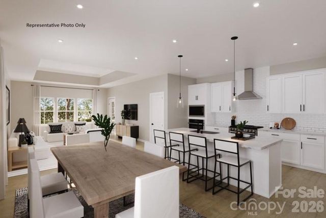 3946 Kelton Way, Charlotte, NC 28216