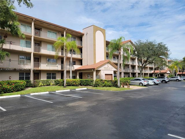 1200 SW 125th Avenue 211L, Pembroke Pines, FL 33027