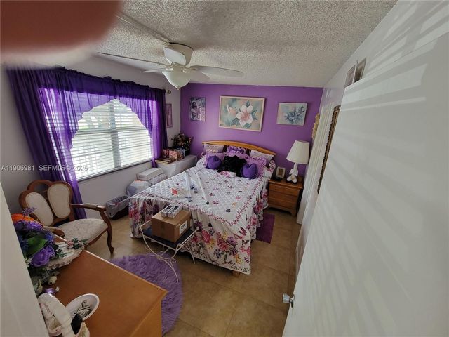 1200 SW 125th Avenue 211L, Pembroke Pines, FL 33027