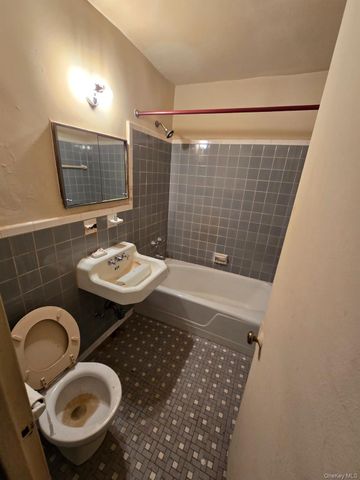 2835 Webb Avenue 7J, Bronx, NY 10468