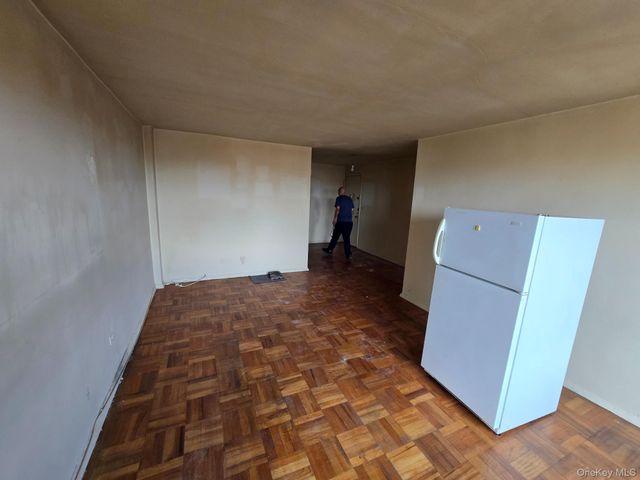 2835 Webb Avenue 7J, Bronx, NY 10468