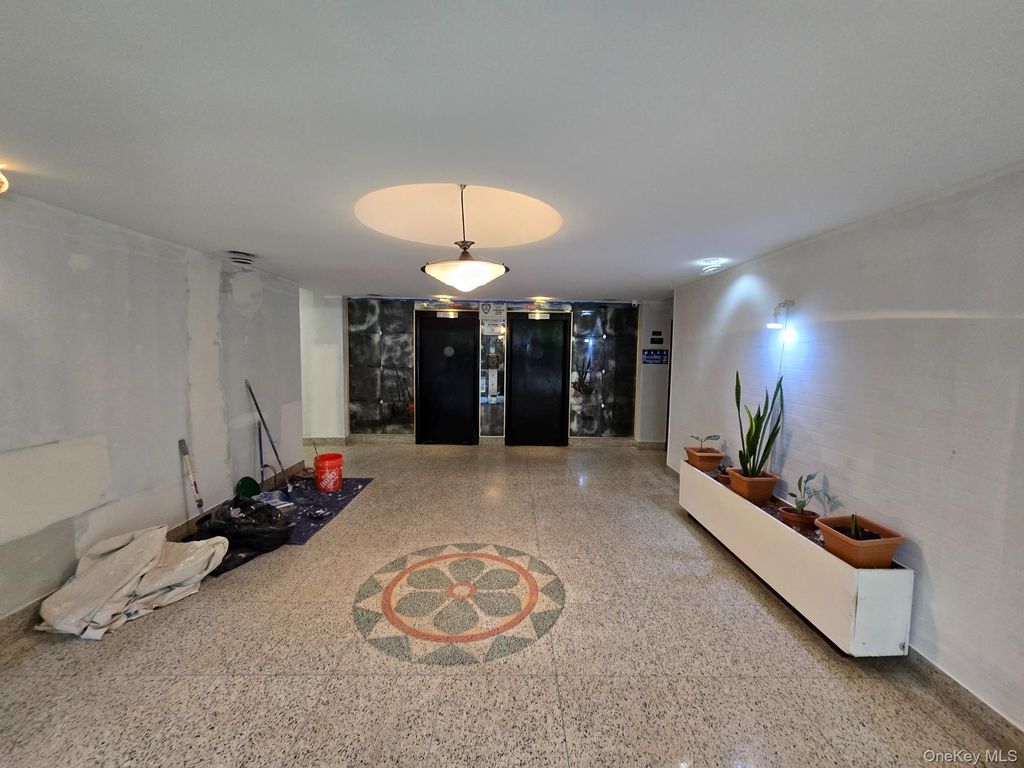 2835 Webb Avenue 7J, Bronx, NY 10468 — photo 3