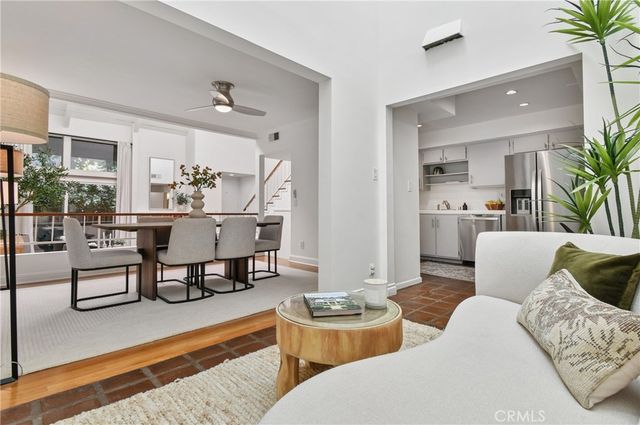 4249 Colfax Avenue G, Studio City, CA 91604