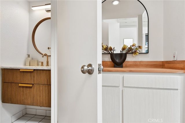 4249 Colfax Avenue G, Studio City, CA 91604