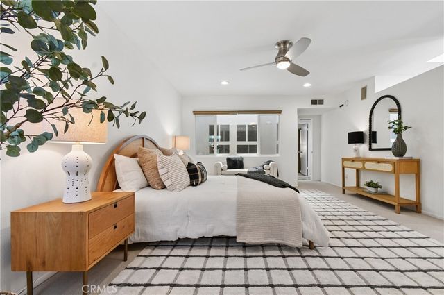 4249 Colfax Avenue G, Studio City, CA 91604