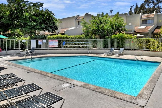 4249 Colfax Avenue G, Studio City, CA 91604