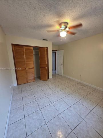 9034 SW 163rd Ter, Palmetto Bay, FL 33157