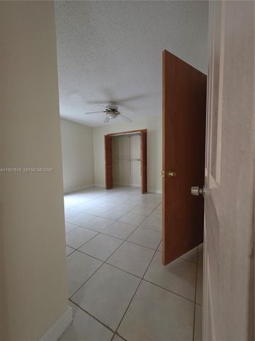 9034 SW 163rd Ter, Palmetto Bay, FL 33157