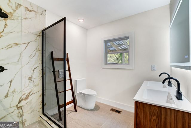 458 Shannon Drive SW, Atlanta, GA 30310