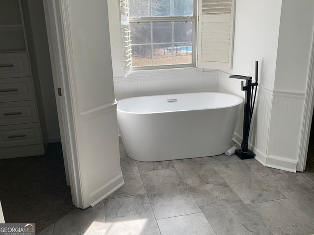 204 Wynnfield Way, Mcdonough, GA 30252