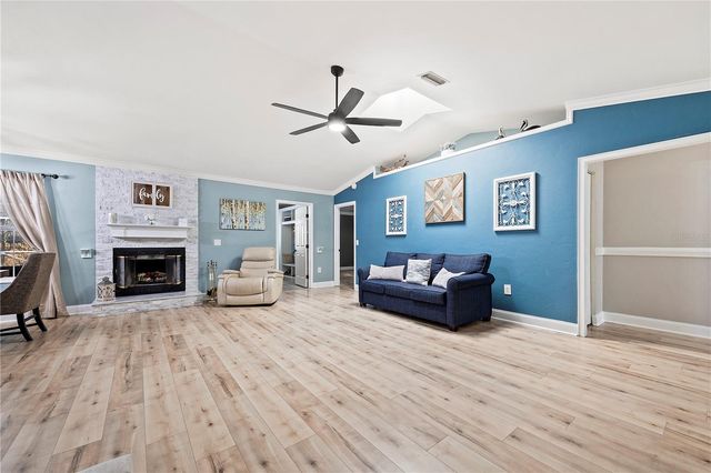 2440 NW 52ND PLACE, Gainesville, FL 32605