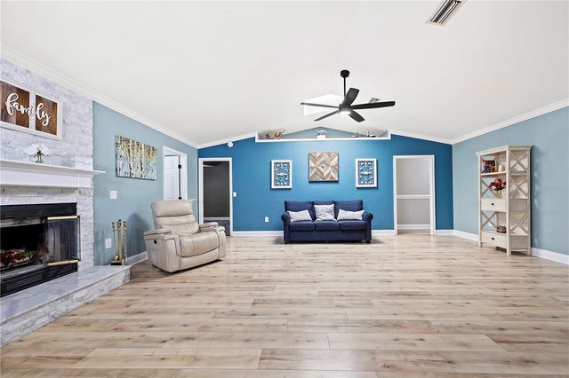 2440 NW 52ND PLACE, Gainesville, FL 32605