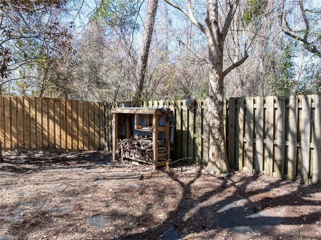 2440 NW 52ND PLACE, Gainesville, FL 32605