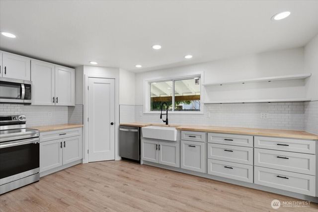 5728 131st Place SE, Snohomish, WA 98298