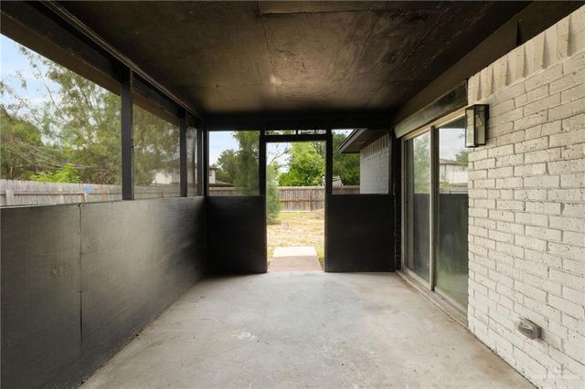 3008 N 1st Street, Mcallen, TX 78501