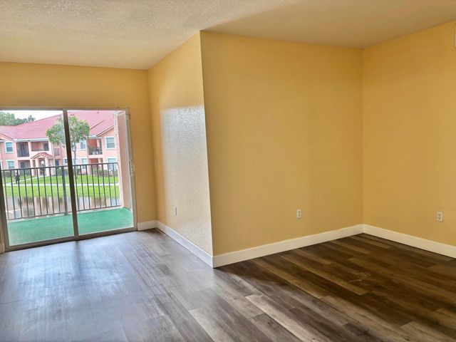 2606 Belmont Lane, North Lauderdale, FL 33068