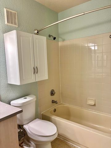 2606 Belmont Lane, North Lauderdale, FL 33068