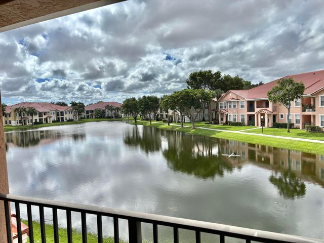 2606 Belmont Lane, North Lauderdale, FL 33068