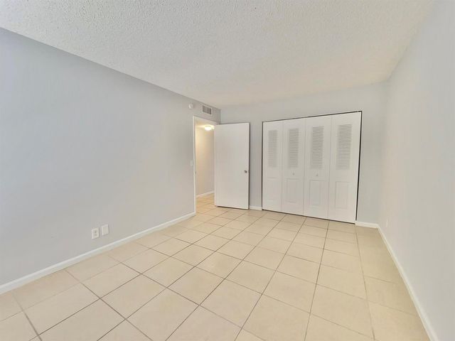 1500 N CONGRESS Avenue B47, West Palm Beach, FL 33401