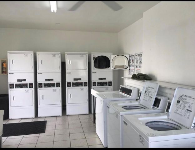 1500 N CONGRESS Avenue B47, West Palm Beach, FL 33401