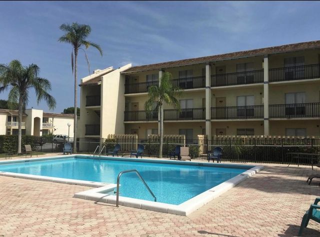 1500 N CONGRESS Avenue B47, West Palm Beach, FL 33401