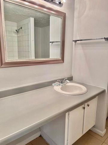 1500 N CONGRESS Avenue B47, West Palm Beach, FL 33401