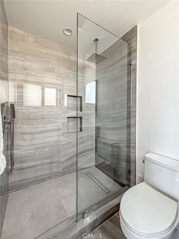 5130 Medina, Woodland Hills, CA 91364