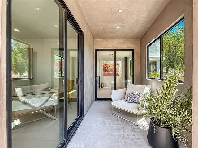 5130 Medina, Woodland Hills, CA 91364