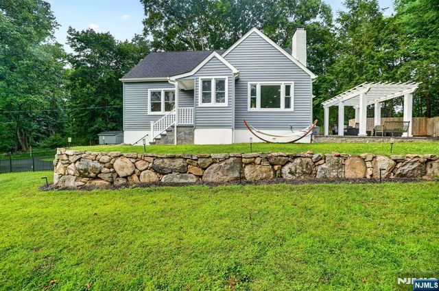6 Estler Lane, Boonton Township, NJ 07005