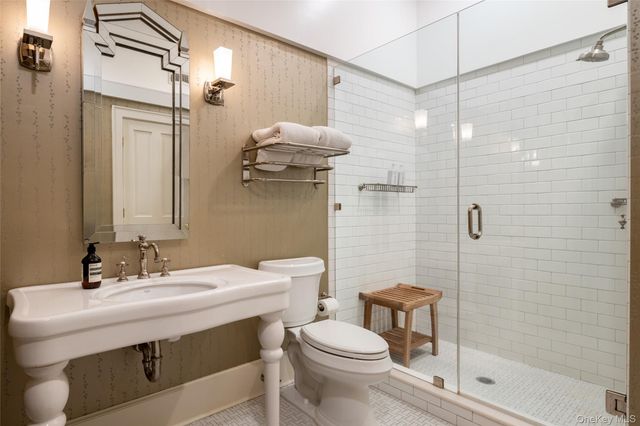 87 Hix Avenue, Rye, NY 10580