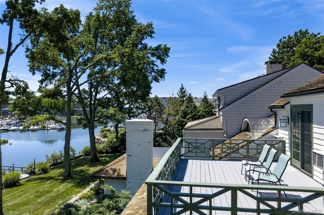 87 Hix Avenue, Rye, NY 10580