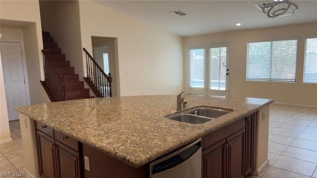 7608 Stray Horse Avenue, Las Vegas, NV 89113