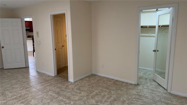7608 Stray Horse Avenue, Las Vegas, NV 89113