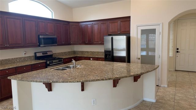 7608 Stray Horse Avenue, Las Vegas, NV 89113